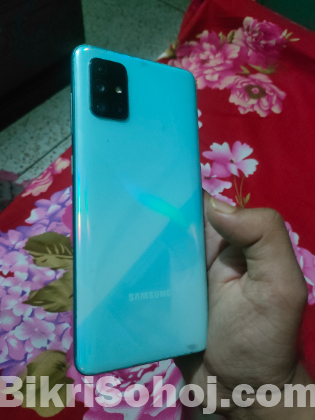 Samsung A71